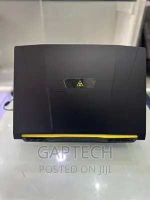 Laptop MSI Crosshair 15 16GB Intel Core I7 SSD 1T