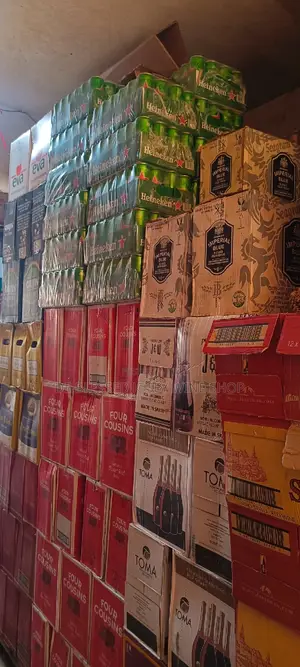 Don Simon Tinto, Four Cousins, Imperial, 501 Brandy Etc