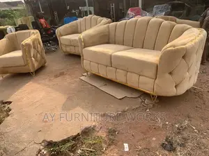Standard Curved Chesterfield Sofas