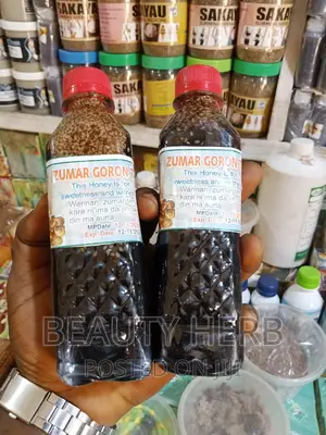 A Blended of Goron Tula and Benne Seed Mix With Honey Sweetener