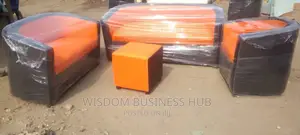 6;Seaters Bucket Chairs With Center Table
