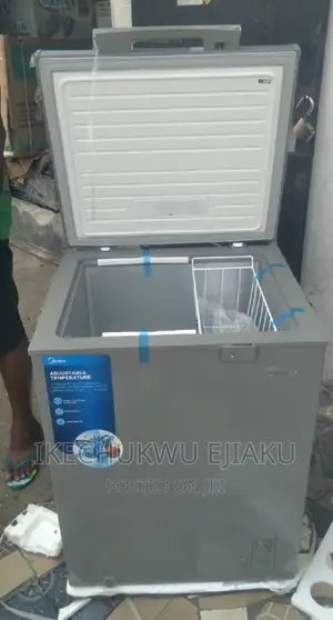 Midea Chest Freezer Model 146