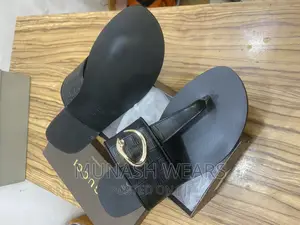 Original Gucci Leather Slipers