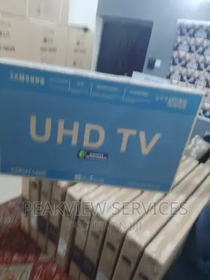 New 55' Uhd Smart Samsung Tv