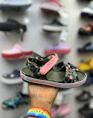 High Quality Children Crocs Boys Girls Size 23 to 35