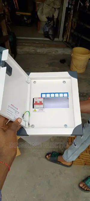 6 Way Distribution Board