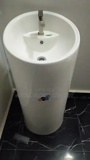 Freestand White Wash Basin