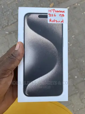 New Apple iPhone 15 Pro Max 256 GB