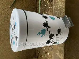 Pedal Bin for Your Kitchen