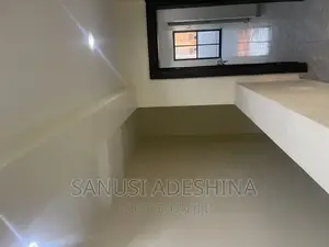 4bdrm Duplex in Utako Abuja Nigerian for sale