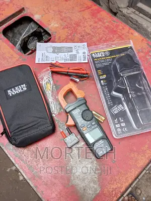 Klein Tools CL800 Digital Clamp Meter AC DC