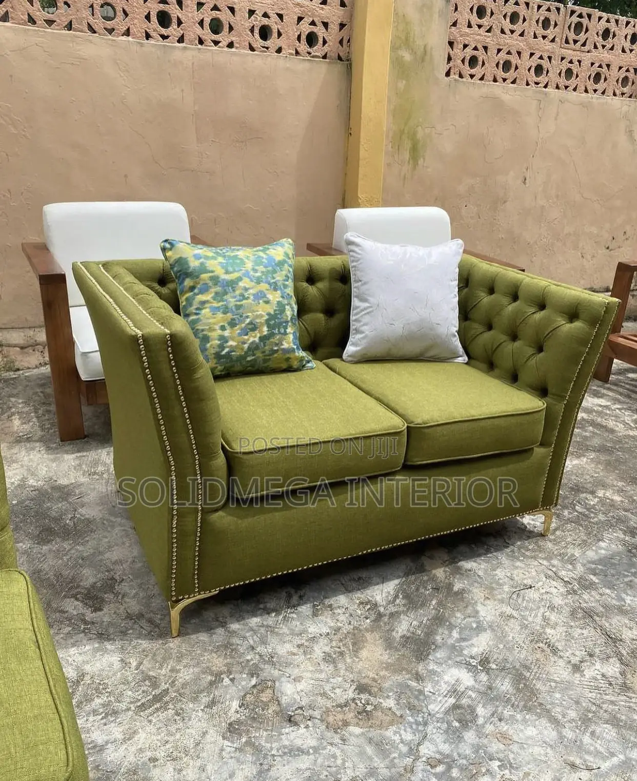 Solid Interior Set of Sofa