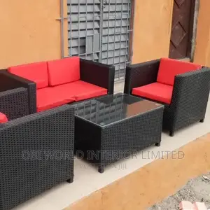 Outdoor Rattan Chair Set by 4 With Center Table Glass Top