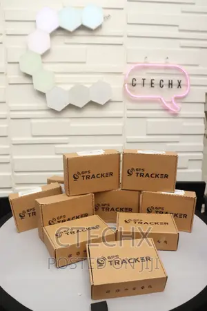 S20 Portable GPS Vehicle/Asset Tracker. Long Battery Life