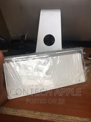 Apple Keyboard