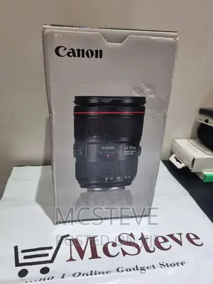 Canon EF 24-105mm F/4l IS II USM Lens With Lens Case Hood