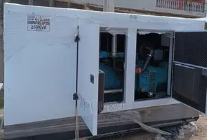 250 KVA Perkins Sound Proof Diesel Generator 100 % Copper