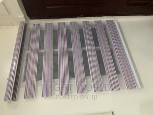 Stand Day and Night Blind