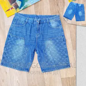 *High Quality Jean ShortsSize: XL - 3xl!! Wears