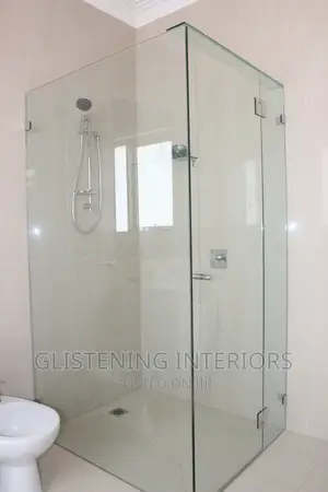 Frameless Custom Shower Cubicle Design