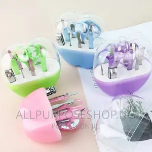 Manicure Set