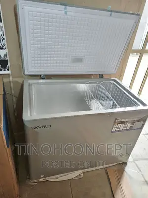 Skyrun Chest Freezer 300 Litres