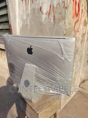 Desktop Computer Apple iMac 8GB Intel Core i5 HDD 1T