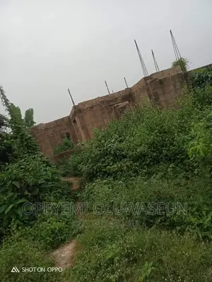 A Uncompleted Building With C of O at Olorunda Abaa Ibadan