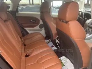 Land Rover Range Rover Evoque Pure Plus AWD 2013 Black