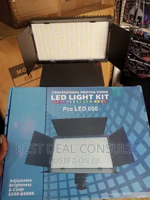 Led Pro 600 Camera Light