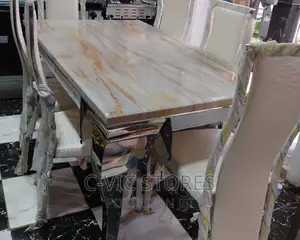 Marble Culingh Dining Set