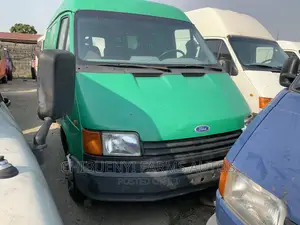 Ford Transit 1999 Green