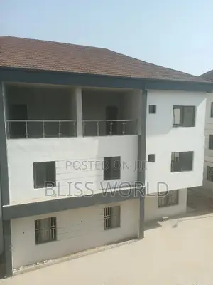 5bdrm Townhouse/Terrace in Mabuchi, Mabushi for Sale