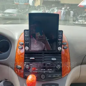 Toyota Sienna 2004-2010 Tesla Android GPS Navigation System