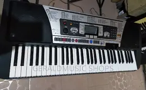 UK Used Yamaha PSR-350 Keyboard