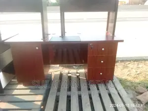 Office Director Executive Table