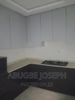 Furnished 4bdrm Duplex in Genesis Court Estate for rent