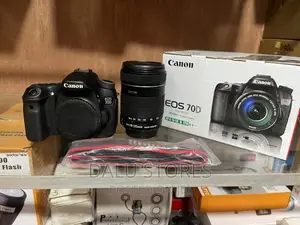 Canon EOS 70D Camera With 18-135mm Lens