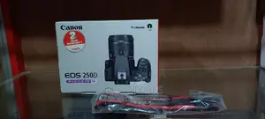Canon Eos 250d DSLR Camera With 18-55mm