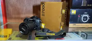 Nikon D7000 Camera With 18 To 105mm Lens