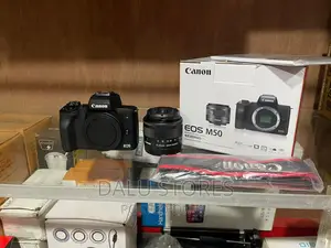 Canon Eos M50 Camera With 15-45mm Lens