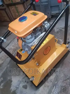 Plate Compactor Machine C-90