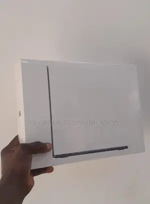 New Laptop Apple MacBook Air 2022 M2 8GB Apple M2 SSD 256GB