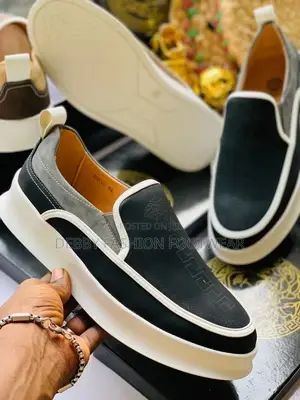 Versace High Quality Men Shoe