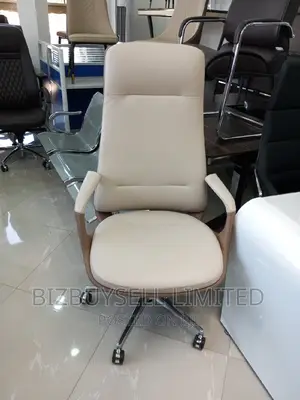 Super Executive High Back Office Swivel Chair.