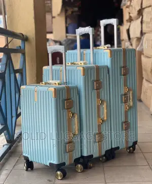 Luxury Traveling Boxes