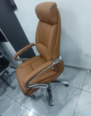 Super Executive Office Swivel Chair.