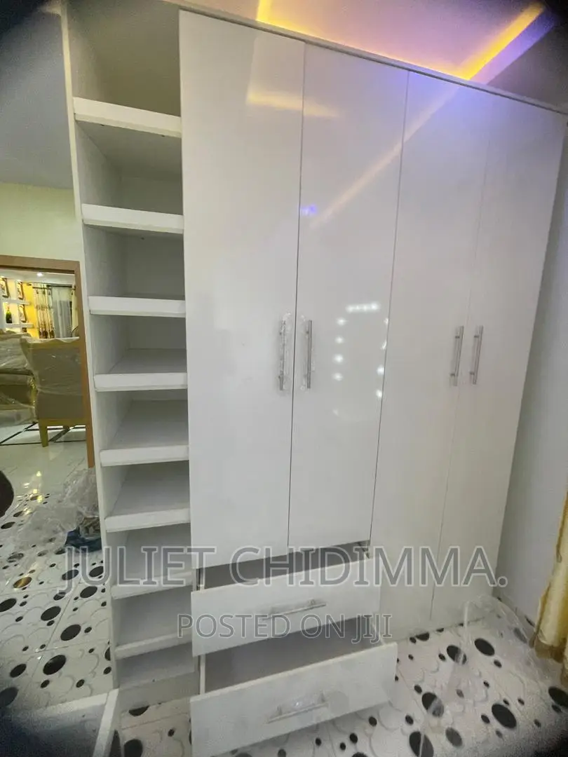 6ft by 8ft Wardrobe