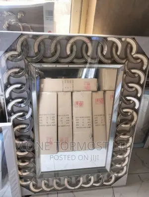 Design Mirror (Chain )