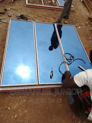 Frameless Window